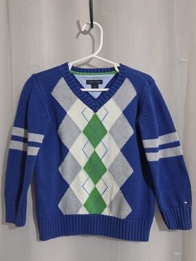 Tommy Hilfiger - Long Sleeve V-Neck Unisex Argyle Sweater - 2012